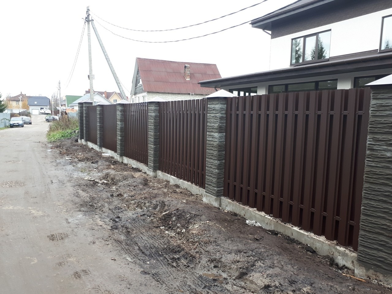 Забор шахматка 40м из штакетника столбы под камень в Алматы