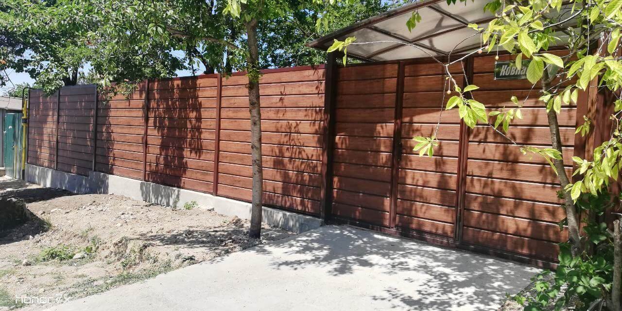 Забор из металлосайдинга ЕВРО-БРУС Каштан фото4 в Алматы