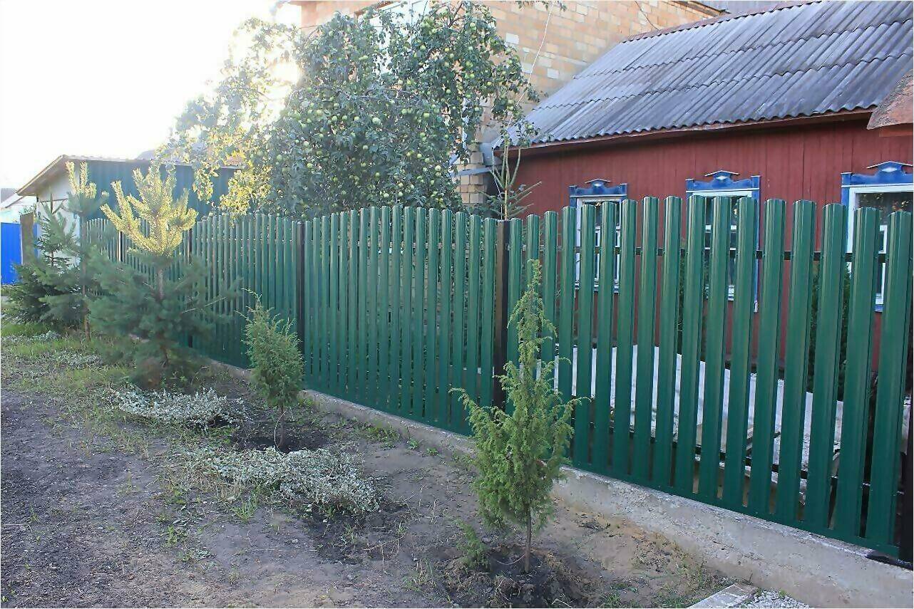 Забор из штакетника 60м фото1 в Алматы