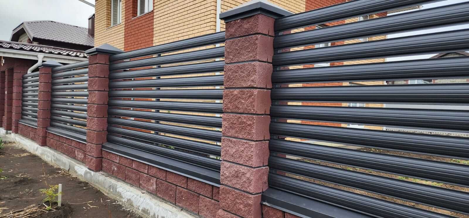 Забор-ранчо из штакетника 21м RAL7024/7024 Серый Графит МАТТЕ двусторонний в Алматы