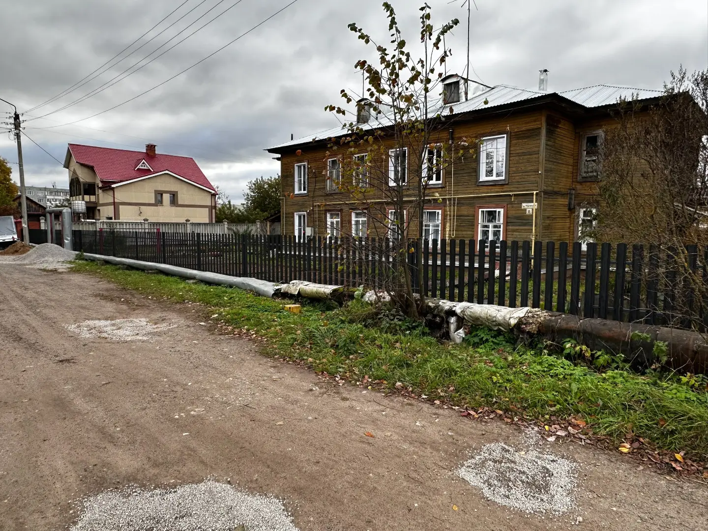 Забор из евроштакетника 63м Черное Дерево 3D Принтек фото 2 в Алматы