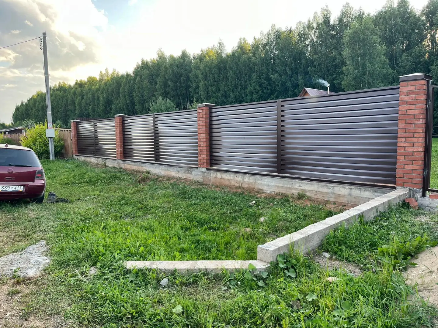 Забор-жалюзи из ламелей Хай-Тек 26м RAL8017/8017 Шоколад двусторонний в Алматы